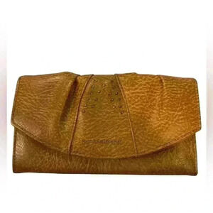 Matt by Matt & Nat Brown Wallet Button  Closure